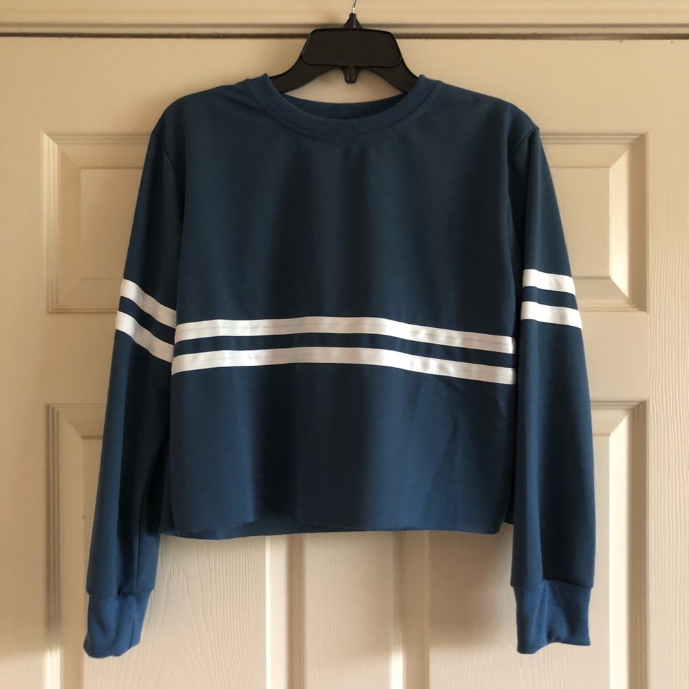 Blue crop top with white stripes - Picture 1 of 1